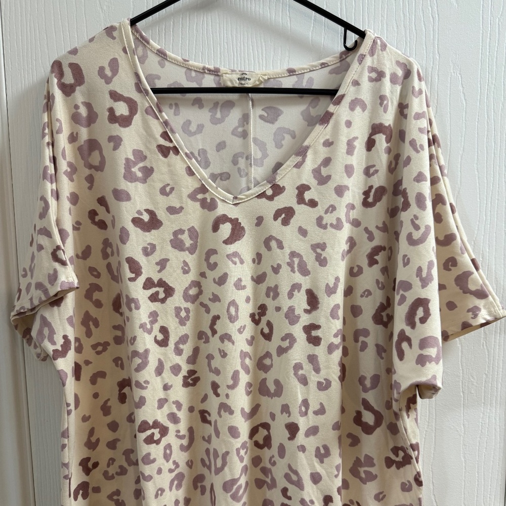 Entro Leopard Print Oversized Blouse – Size L